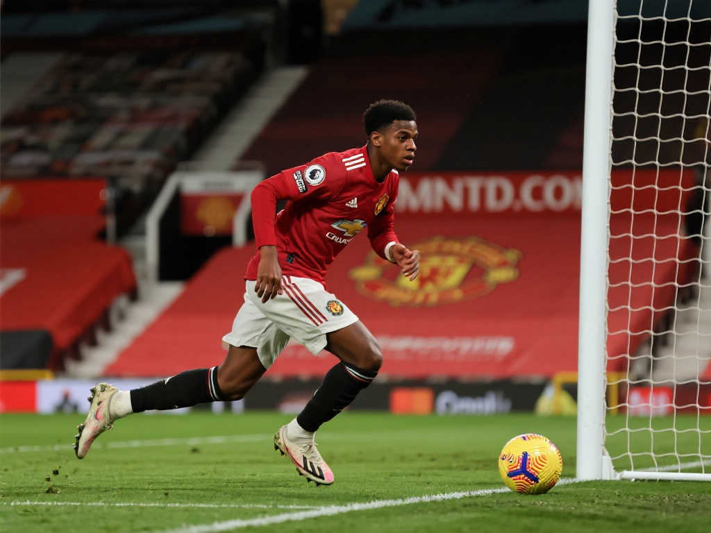 着成千上万 着成千上万